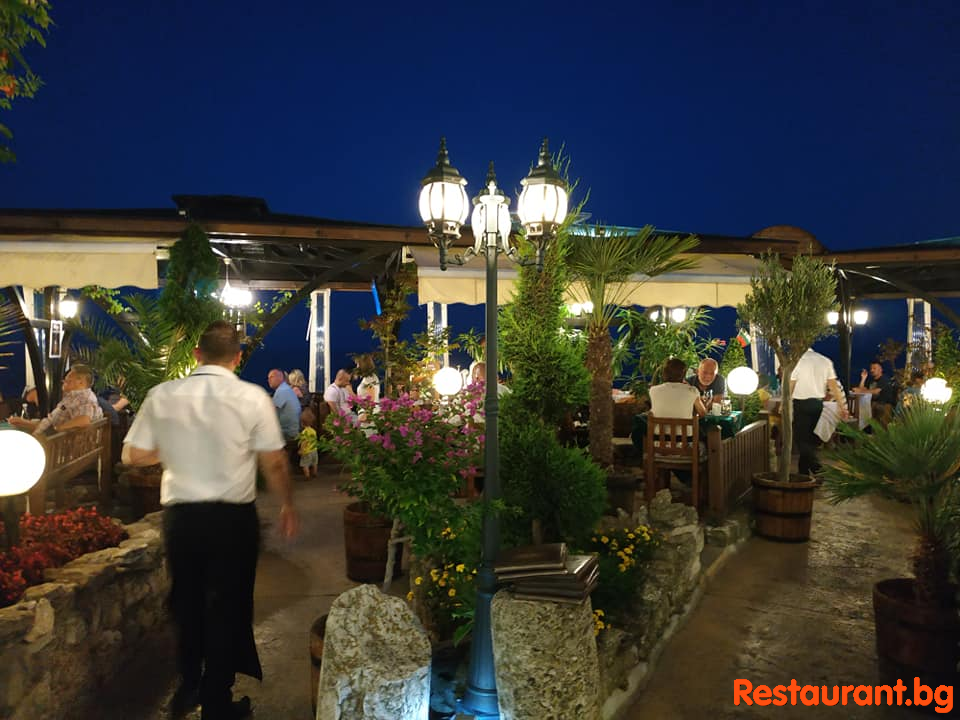 Restaurant EMONA Nessebar Summer