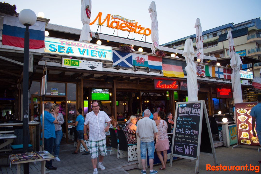 Beach bar Dinner and Restaurant MAESTRO Sunny Beach