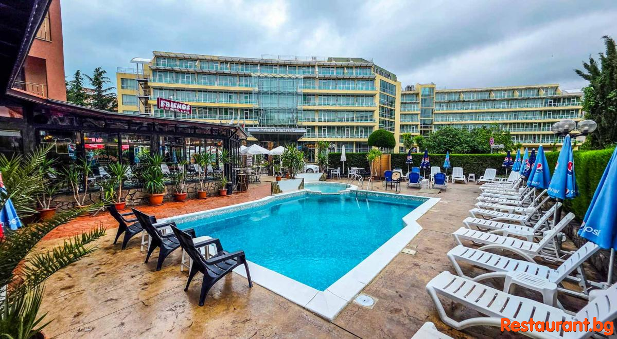 Hotel Summer 2026