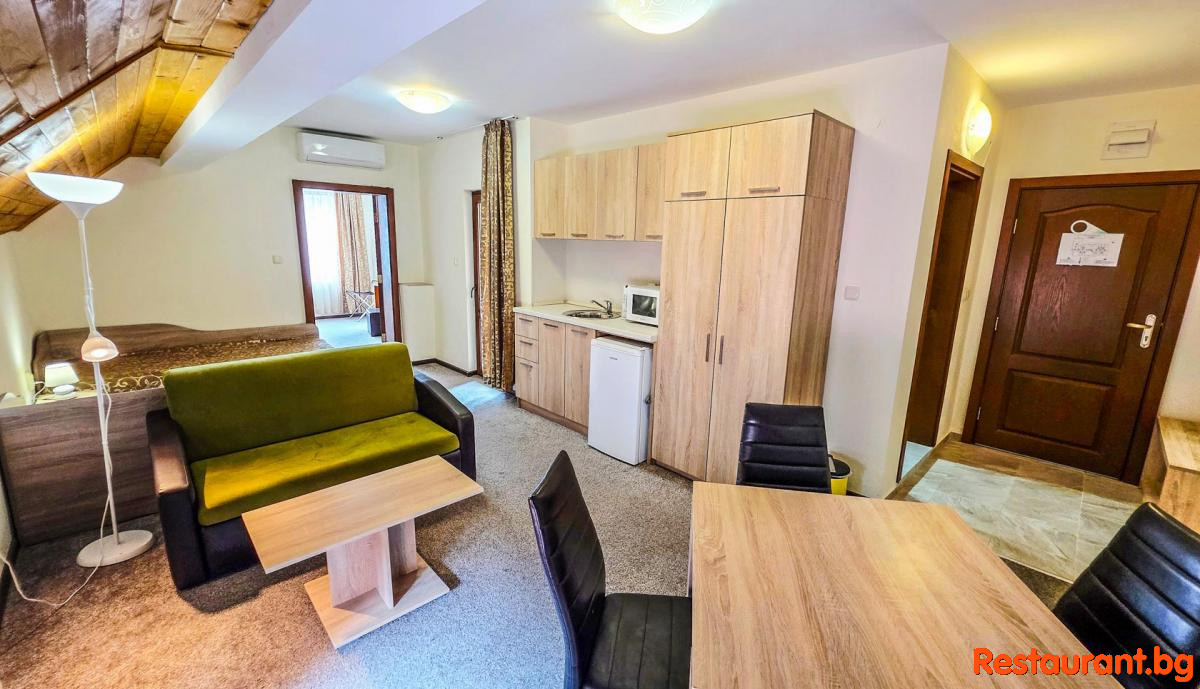 Rooms and Apartments Summer 2026