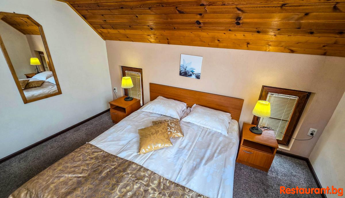 Rooms and Apartments Summer 2026