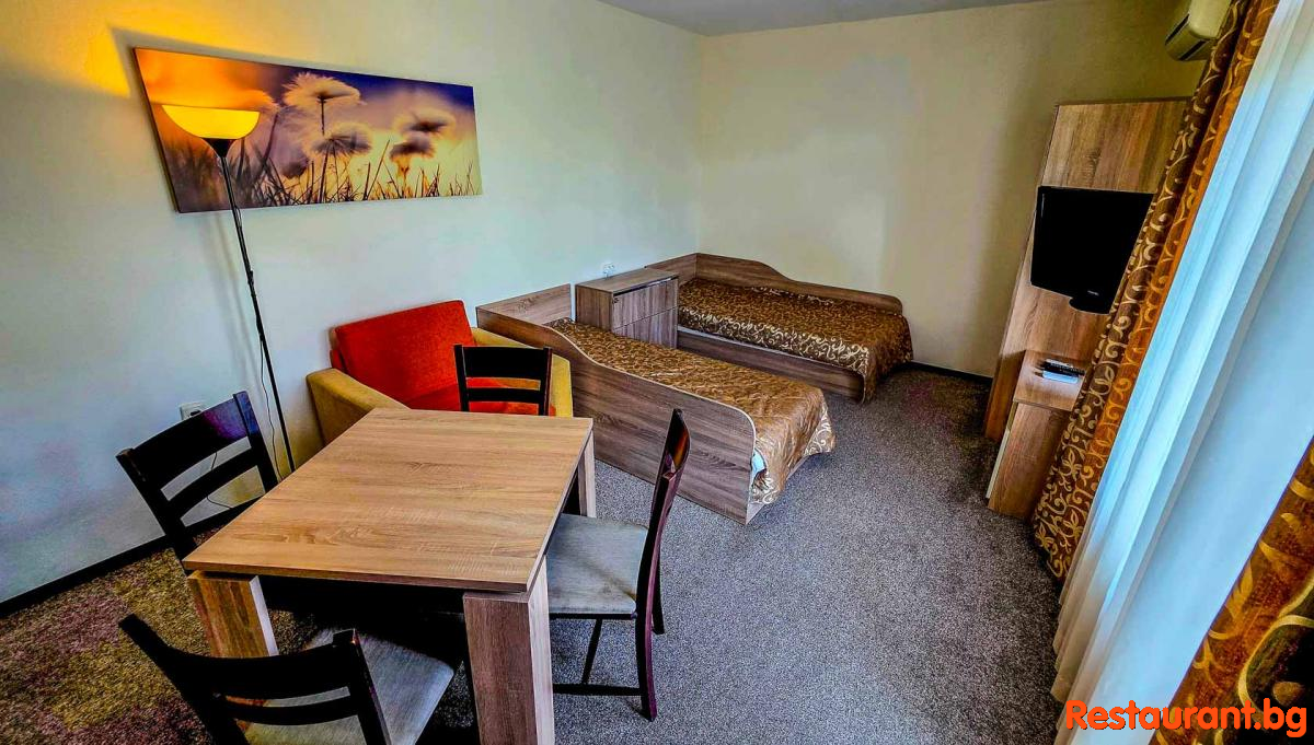 Rooms and Apartments Summer 2026