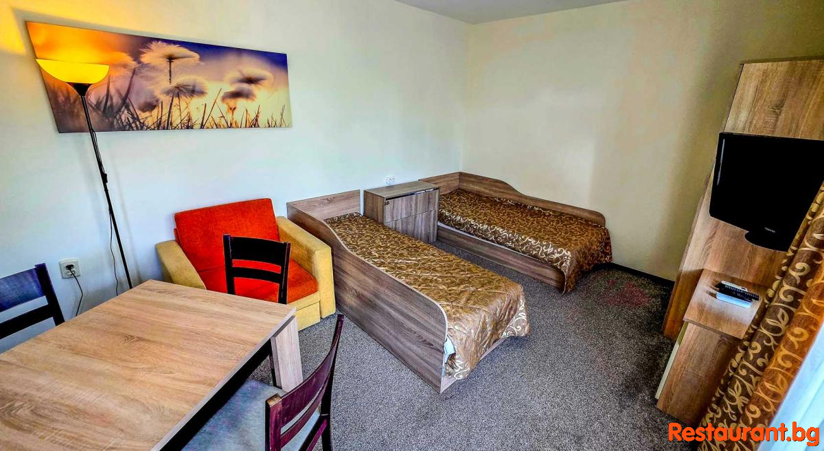 Rooms and Apartments Summer 2026