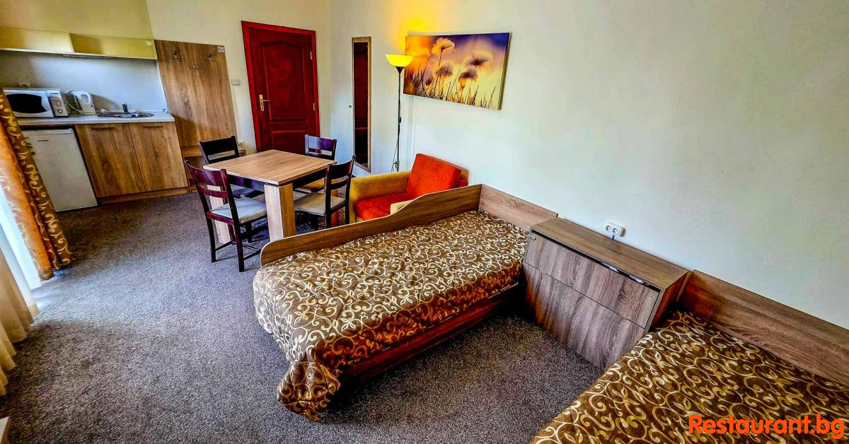 Rooms and Apartments Summer 2026