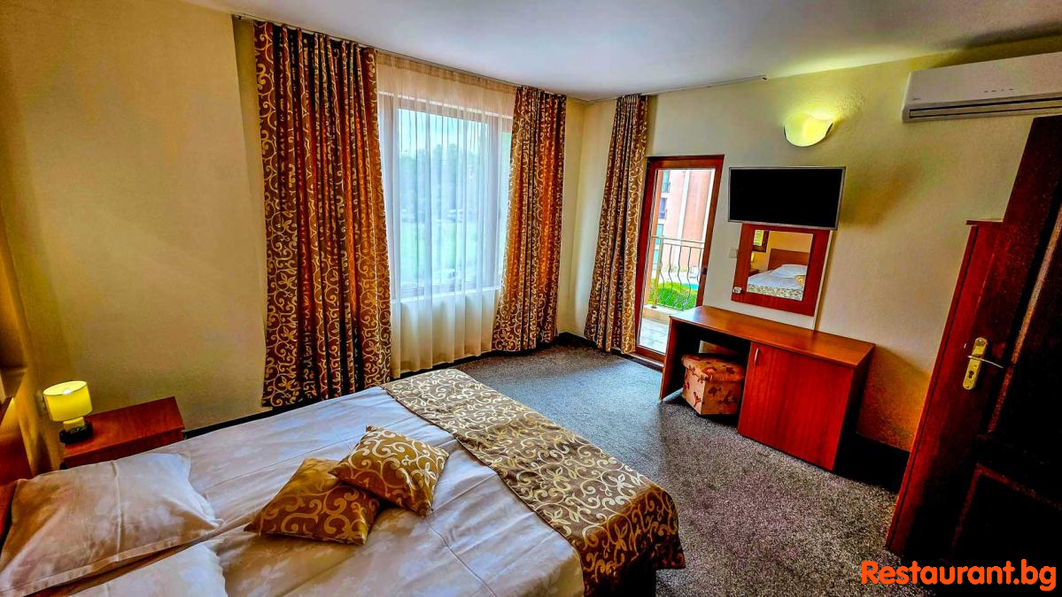 Rooms and Apartments Summer 2026