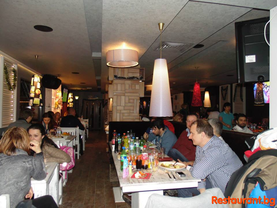 Party at THE PENGUINS Bansko
