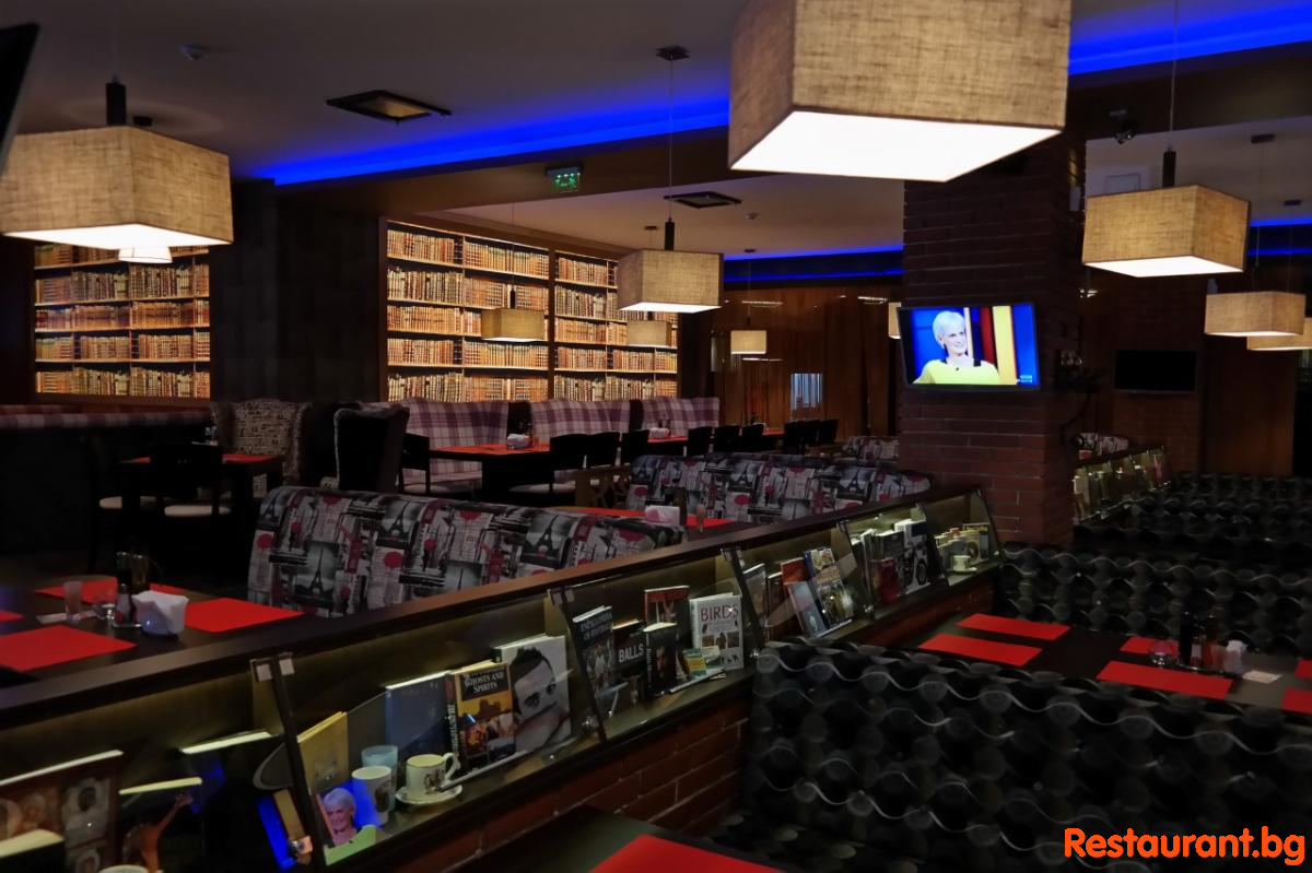 QUEENS PUB New Season 