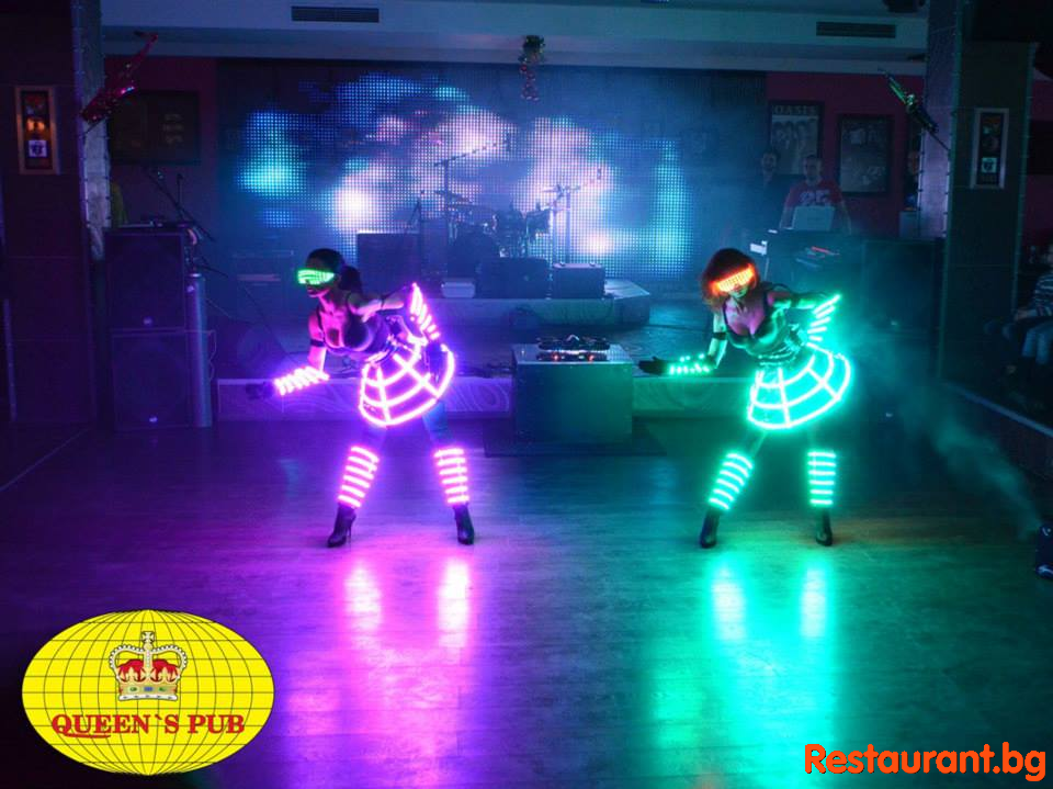 ANDROMEGA Laser Robot Show