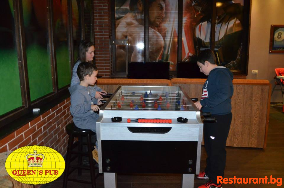 QUEENS PUB Bansko - Billiard