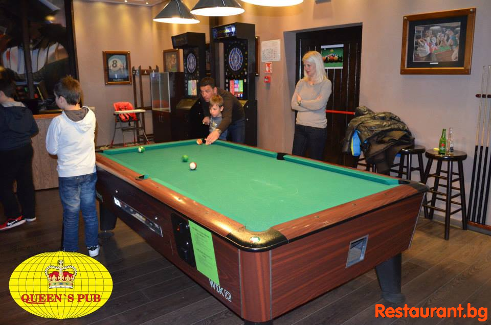 QUEENS PUB Bansko - Billiard