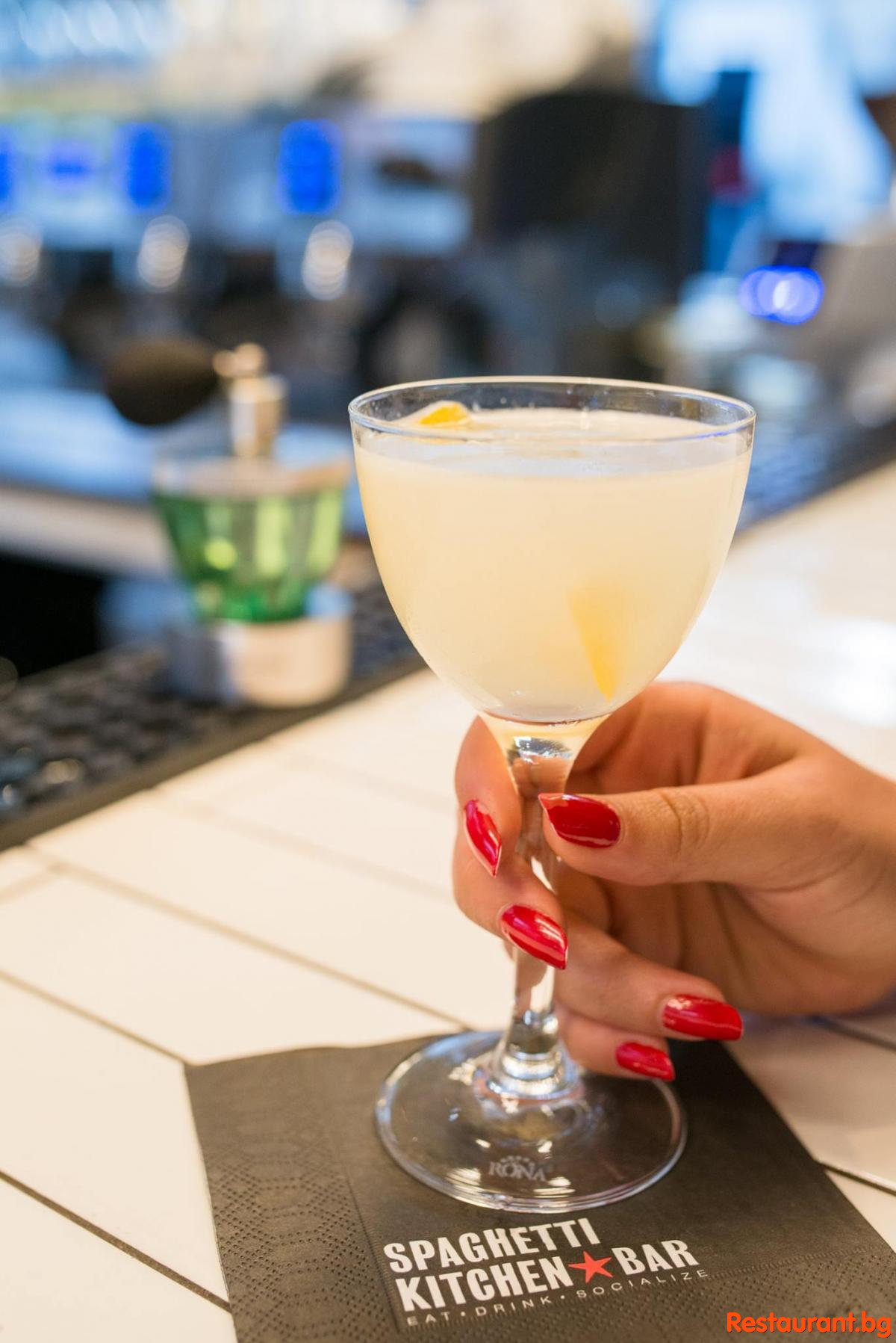 Food, Drinks & Cocktails