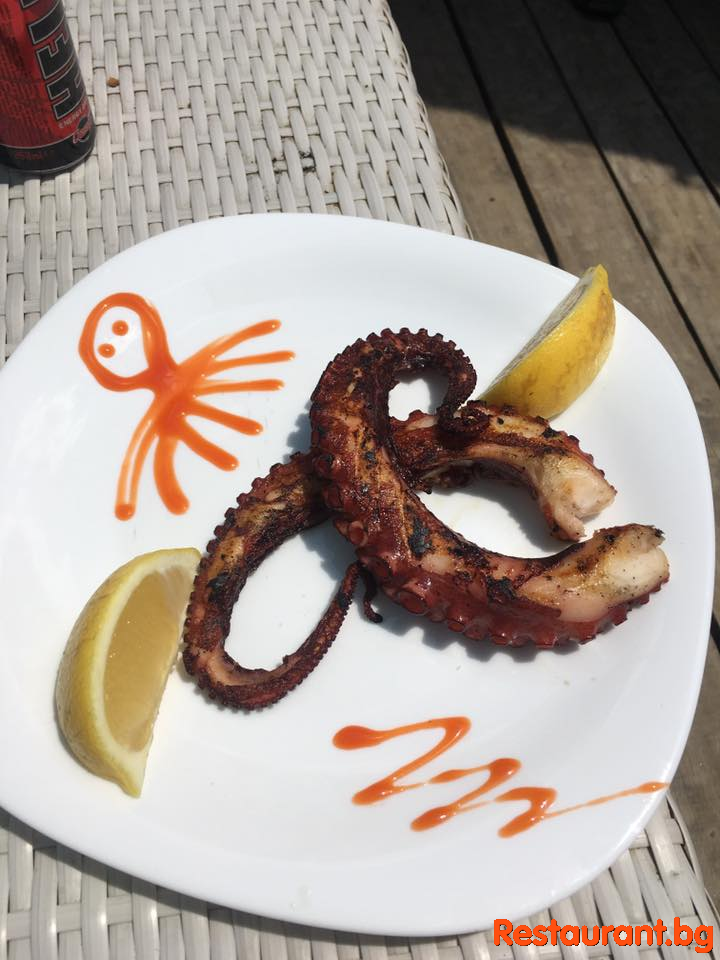 PARADISE BEACH Tasty Food
