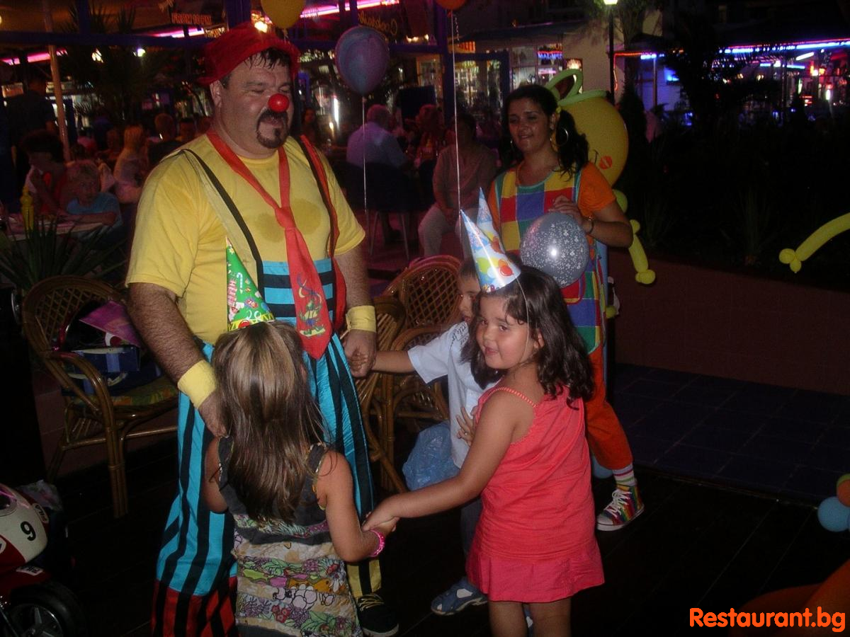 Bar &amp; Restaurant LAS PALMAS Sunny Beach