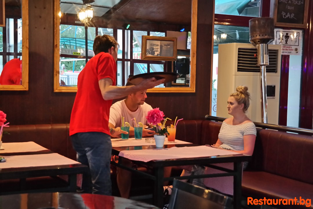 Restaurant Bar & Food "SALT N PEPPER at LAZUR" Sunny Beach