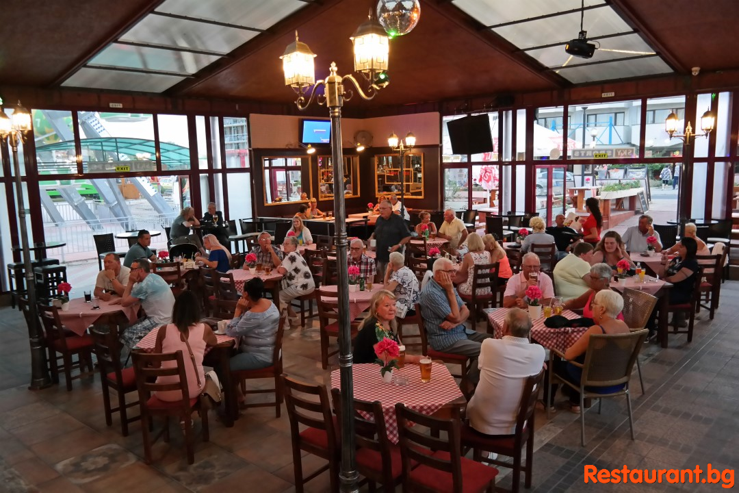 Restaurant Bar & Food "SALT N PEPPER at LAZUR" Sunny Beach