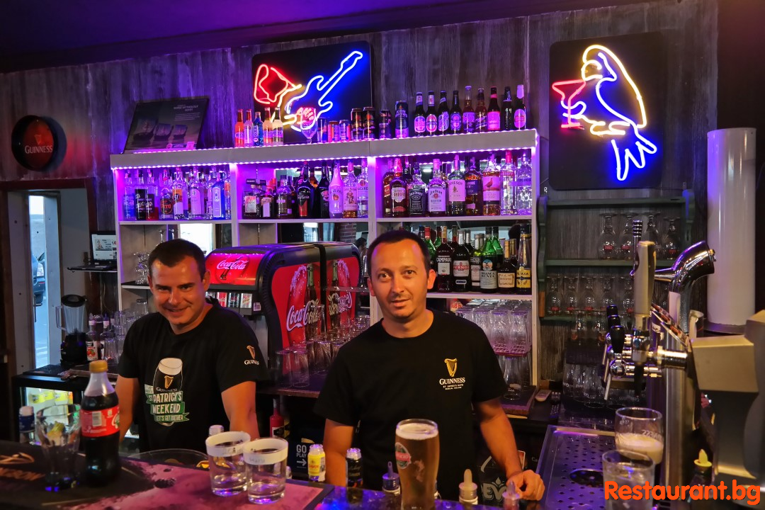 Restaurant Bar & Food "SALT N PEPPER at LAZUR" Sunny Beach