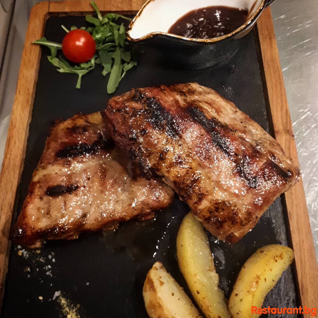 Food & Drinks