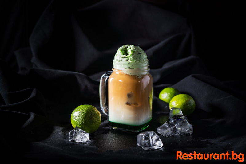 Cocktails & Drinks