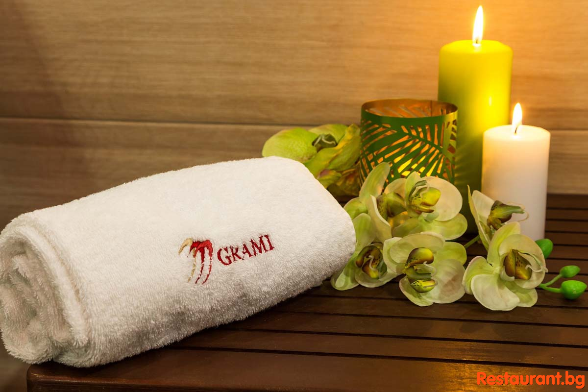 GRAMI Hotel