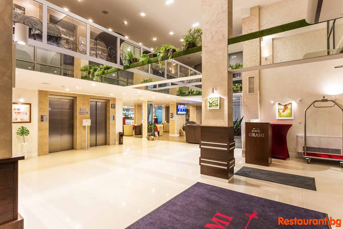 GRAMI Hotel