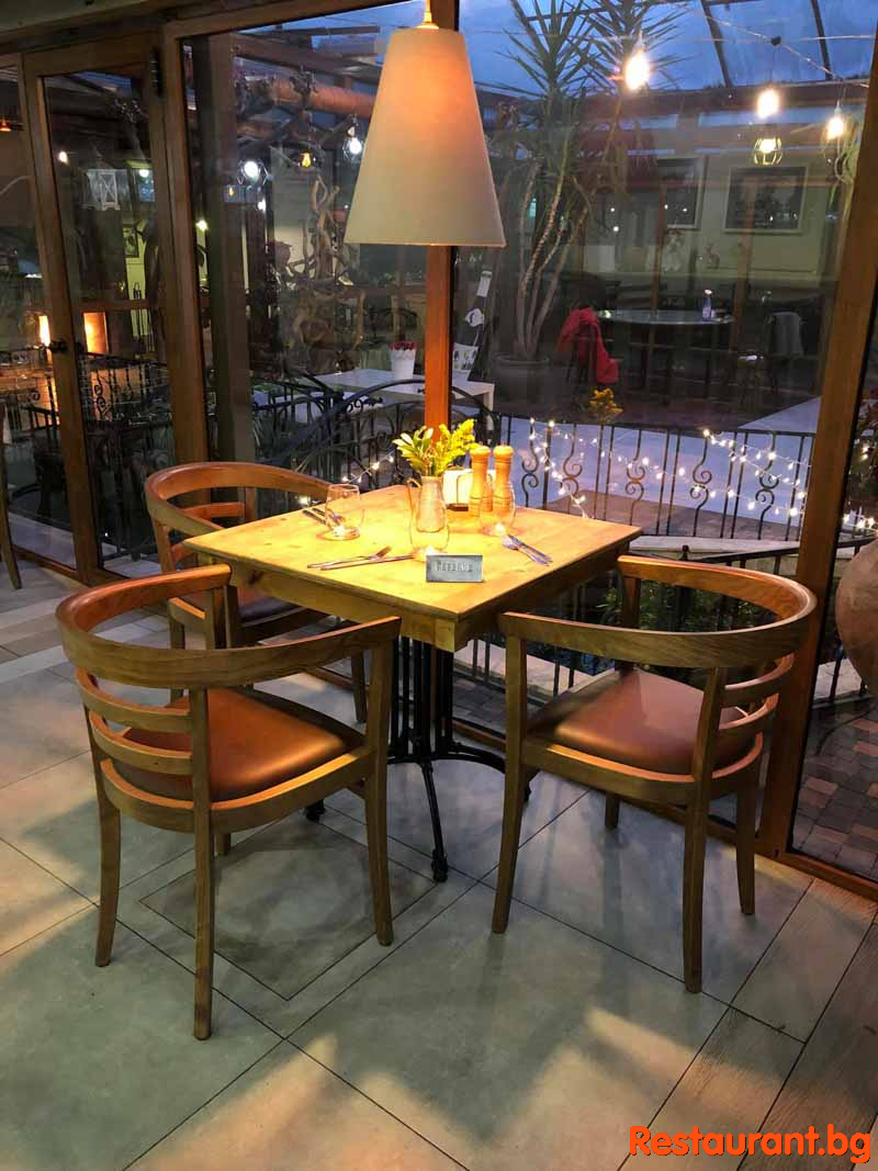 Restaurant Garden PERON 16