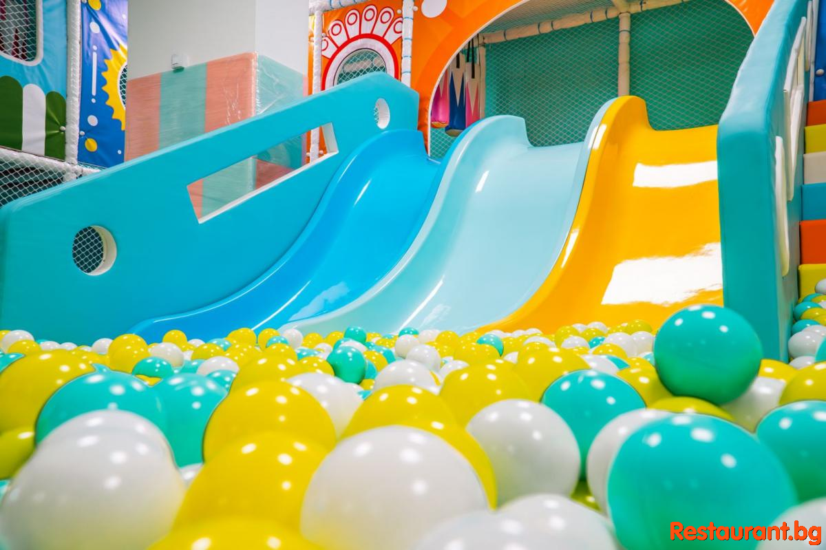 Kids Club