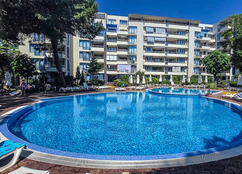 Pool Bar & Dinner EXCELSIOR Sunny Beach Бар Динър ЕКСЕЛСИОР Слънчев Бряг